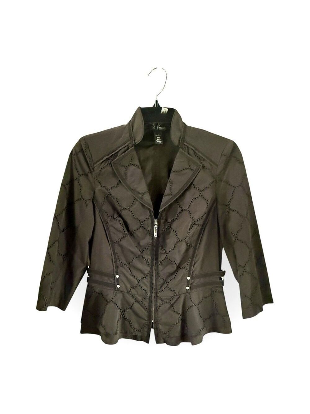 WHBM Embroidered Black Lightweight Tailored Blazer Size 2 Zip Front | NWOT